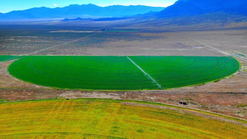 1121 Keys Rd, Tonopah, NV for sale - Building Photo - Image 1 of 7