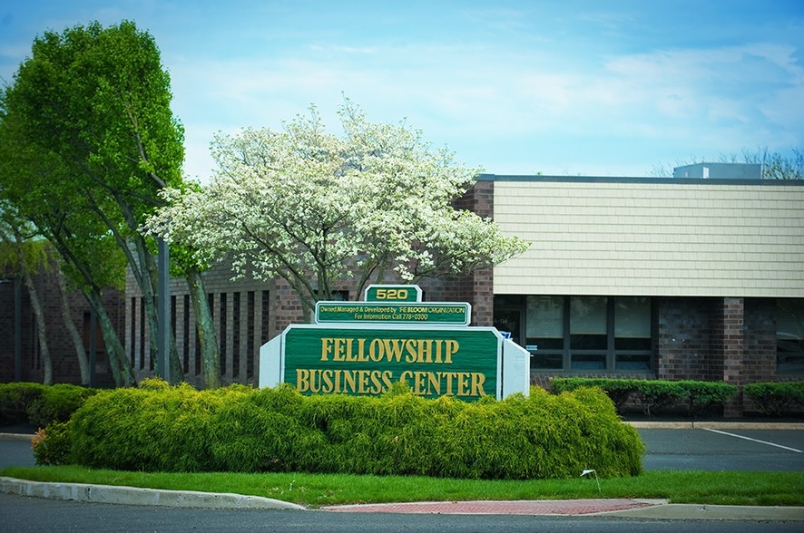 520 Fellowship Rd, Mount Laurel, NJ for lease - Primary Photo - Image 1 of 6