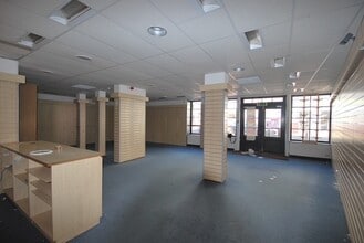 36 High St, Kirkcaldy for lease Interior Photo- Image 2 of 2