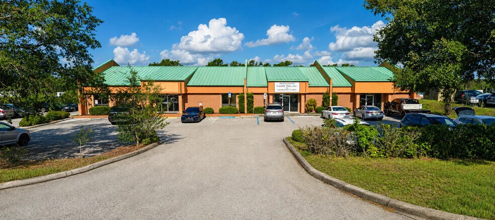 7209 Green Slope Dr, Zephyrhills, FL à louer - Photo du bâtiment - Image 2 de 3