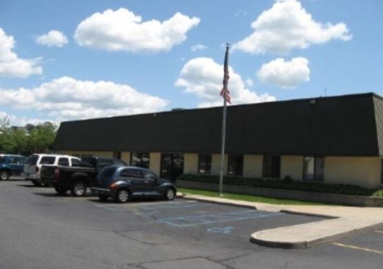 856 Johnson Ave, Ronkonkoma, NY for lease Primary Photo- Image 1 of 5