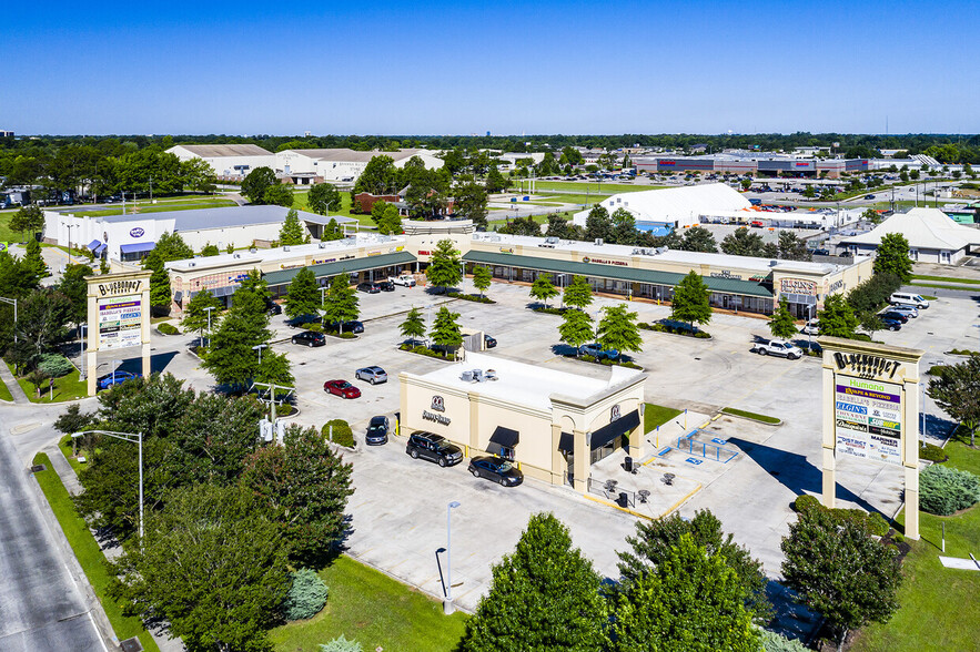 10330 Airline Hwy, Baton Rouge, LA à louer - Photo du bâtiment - Image 1 de 4