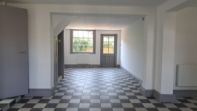 20 Market Pl, Stoke Hammond for lease Interior Photo- Image 1 of 5