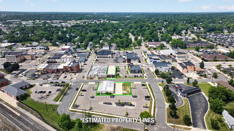 711 E Michigan Ave, Jackson, MI à vendre - Photo du bâtiment - Image 2 de 14