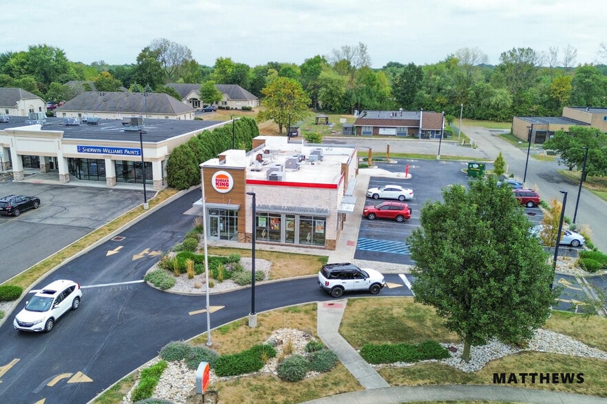 9198 Dayton Lebanon Pike, Dayton, OH à vendre - Photo du bâtiment - Image 2 de 4