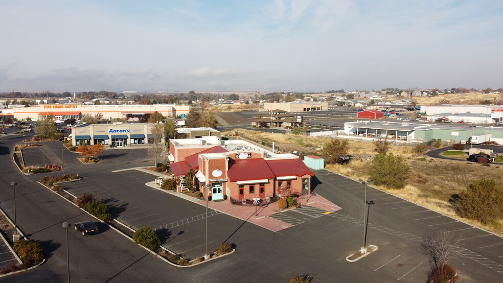 1619 N 1st St, Hermiston, OR à vendre - Photo du bâtiment - Image 1 de 9