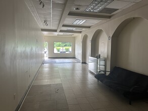 2266 Duluth Hwy, Duluth, GA for lease Interior Photo- Image 2 of 5