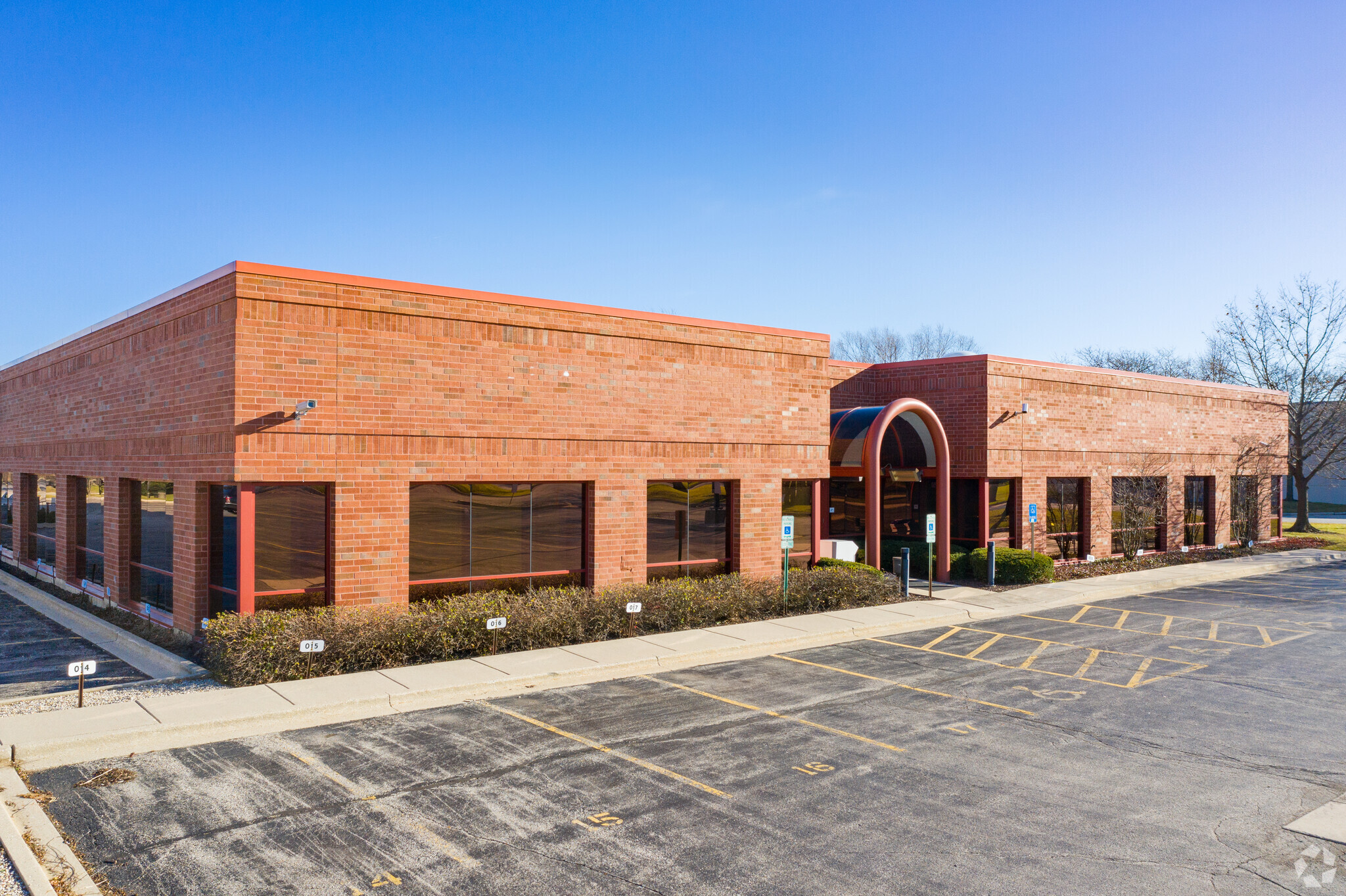 1240-1260 Barclay Blvd, Buffalo Grove, IL for lease Building Photo- Image 1 of 5