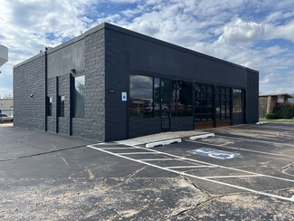 Plus de détails pour 2901 S Broadway, Edmond, OK - Vente au détail à vendre