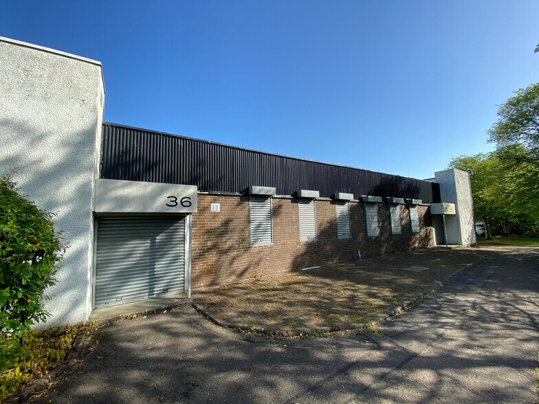 34-40 Singer Rd, East Kilbride à louer - Photo du bâtiment - Image 1 de 7