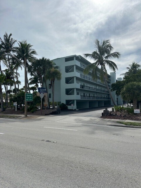 Plus de détails pour 2335 Tamiami Trl N, Naples, FL - Bureau à vendre