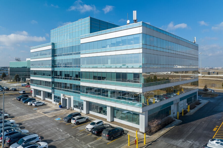 5750 Explorer Dr, Mississauga, ON à louer - Photo du bâtiment - Image 3 de 5