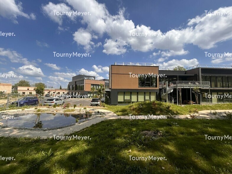 Office in Ramonville-Saint-Agne for lease - Building Photo - Image 2 of 7
