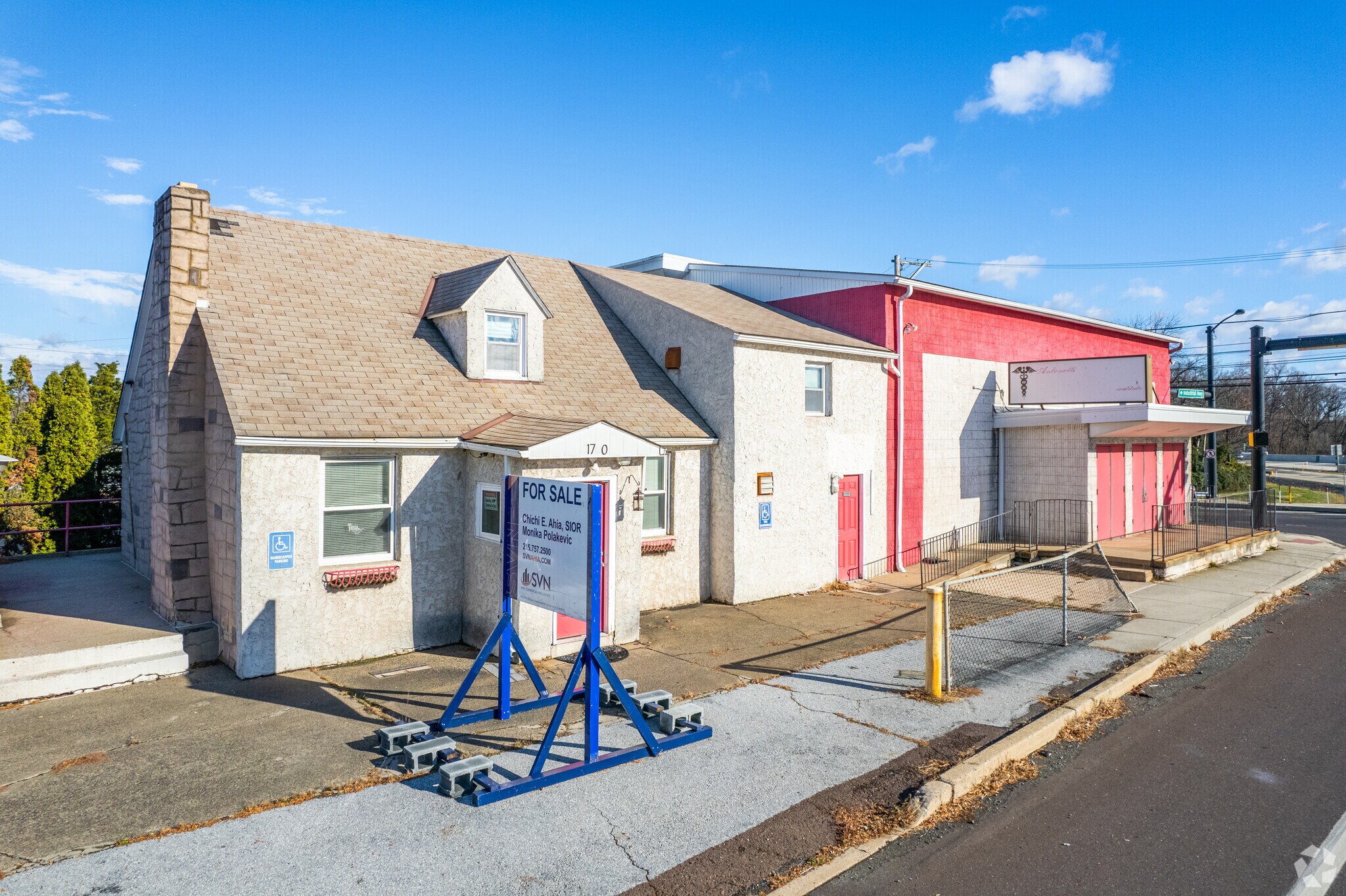 1700 Industrial Hwy, Pottstown, PA for sale Primary Photo- Image 1 of 28