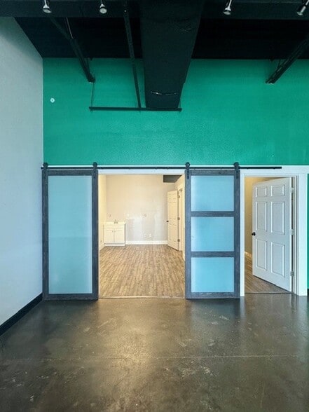 3929 E 7th St, Joplin, MO à louer - Photo intérieure - Image 3 de 12