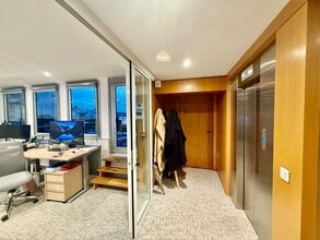 34 Avenue George V, Paris à louer Photo intérieure- Image 2 de 10