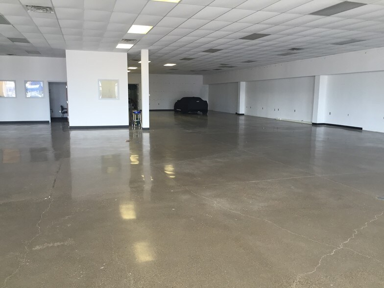 3301 Singing Hills Blvd, Sioux City, IA à vendre - Photo intérieure - Image 3 de 12