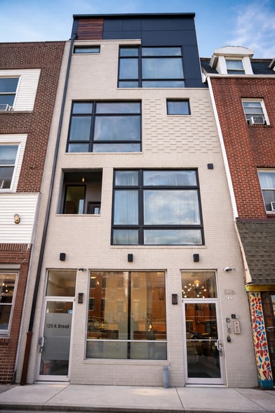 826 N Broad St, Philadelphia, PA for sale - Building Photo - Image 2 of 17