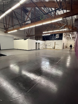 More details for 10319 SE 82nd Ave, Portland, OR - Industrial for Lease