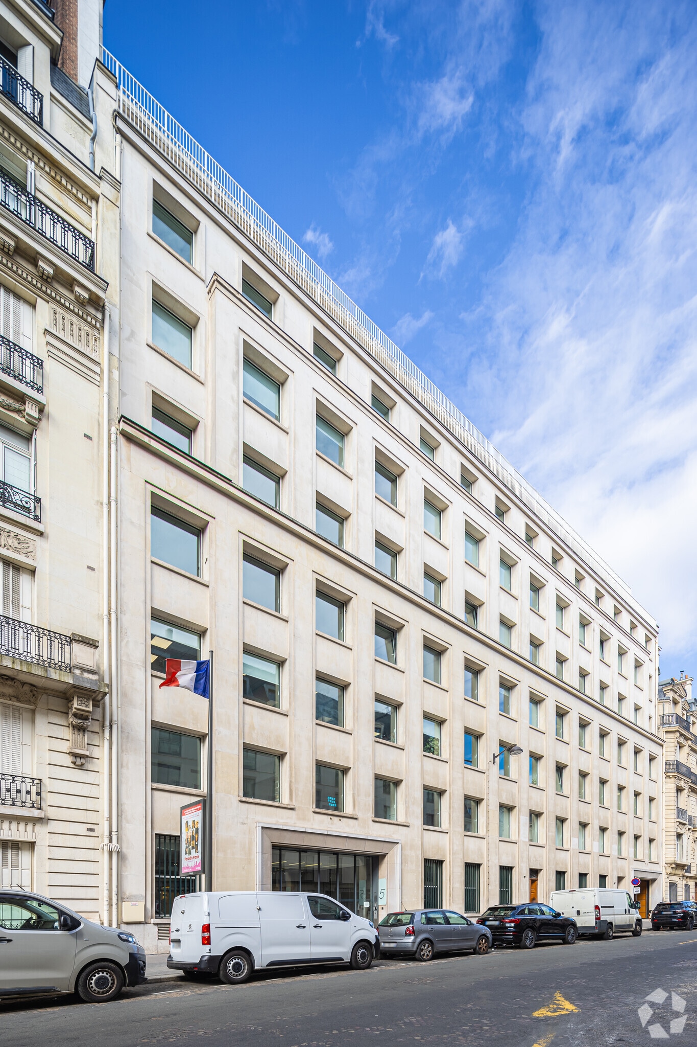 5 Rue François Ier, Paris for lease Primary Photo- Image 1 of 25