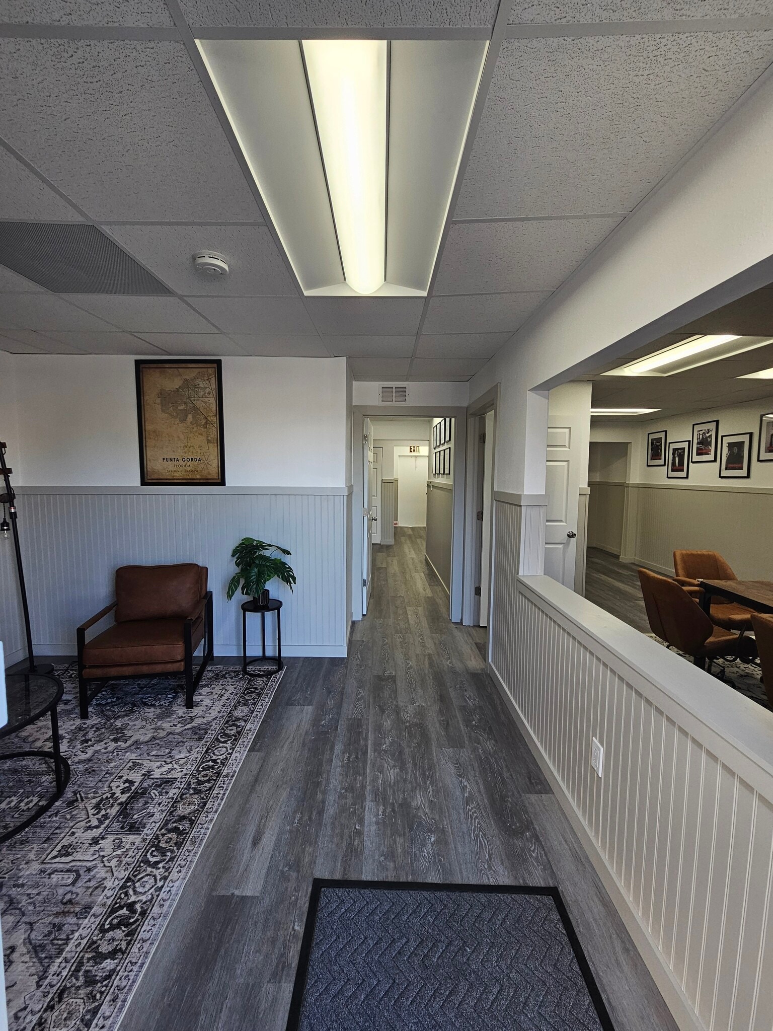 525 E Olympia Ave, Punta Gorda, FL for lease Interior Photo- Image 1 of 17