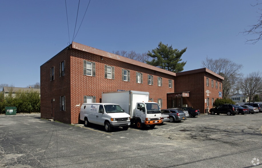 195 Smithtown Blvd, Nesconset, NY for lease - Building Photo - Image 2 of 4