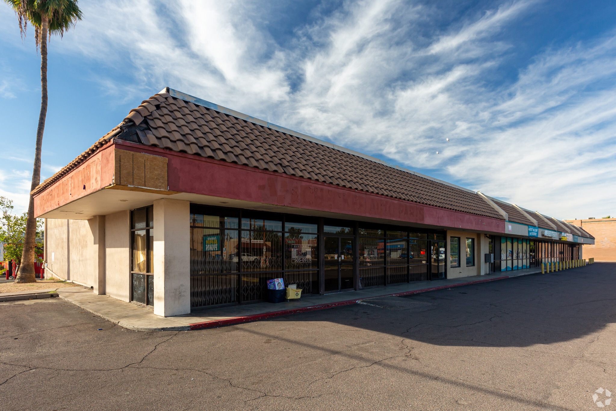 2701 W Glendale Ave, Phoenix, AZ for sale Building Photo- Image 1 of 1