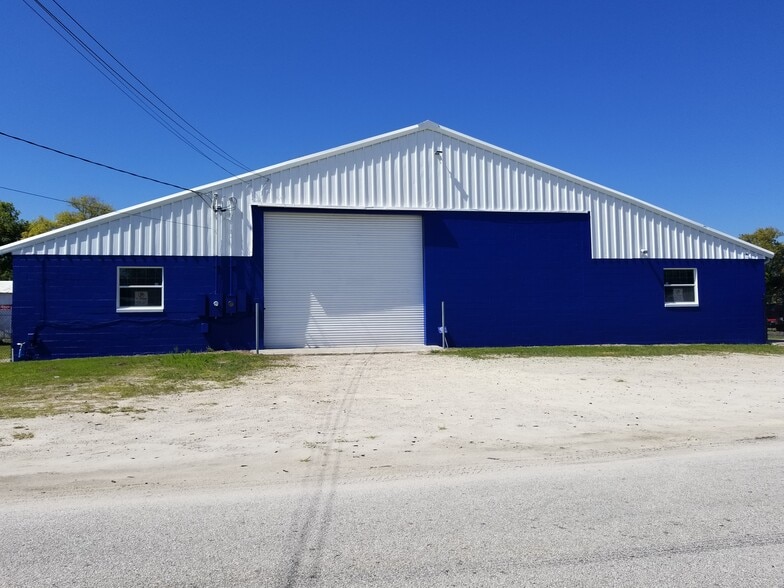 1620 Newport Ave, Deland, FL for lease - Building Photo - Image 3 of 6