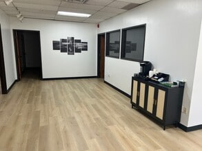 12035 Shiloh Rd, Dallas, TX for lease Interior Photo- Image 1 of 6