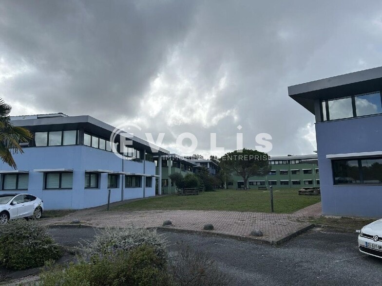 4 Voie Romaine, Canéjan for lease - Building Photo - Image 1 of 11