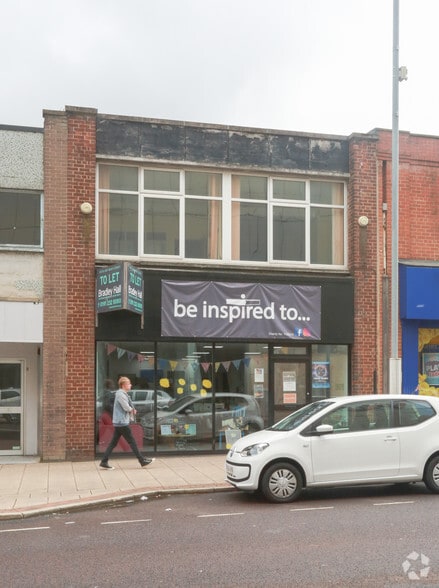231-233 High St, Gateshead for lease - Building Photo - Image 3 of 3