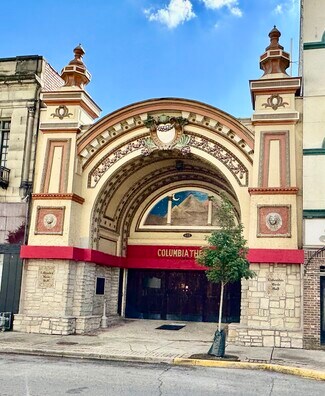 Plus de détails pour 832 Gallia St, Portsmouth, OH - Sports et divertissement à vendre