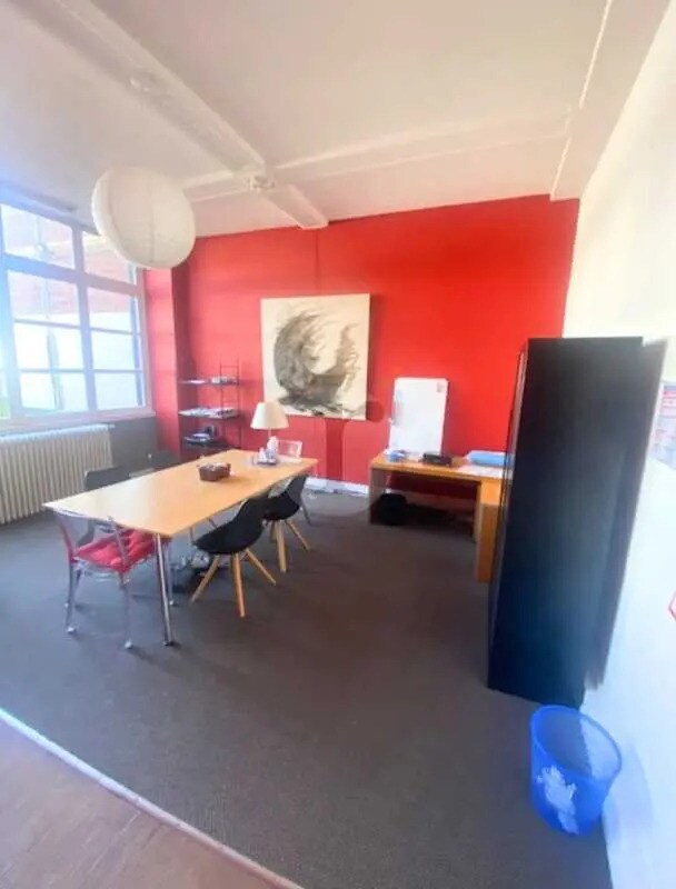 Office in Roubaix for sale Interior Photo- Image 1 of 8
