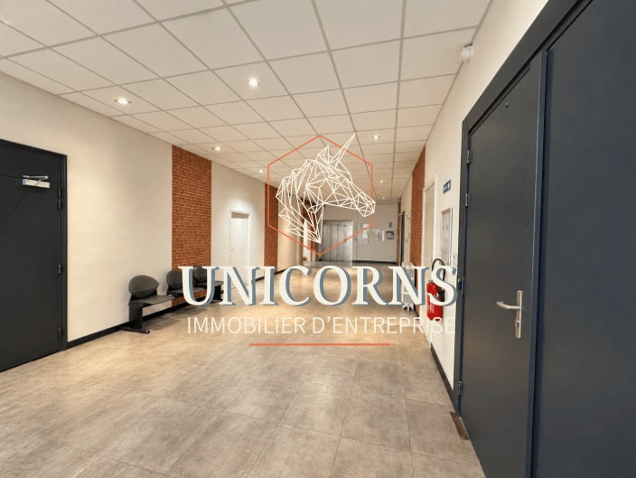 29 Rue Des Lois, Toulouse for lease Lobby- Image 1 of 8