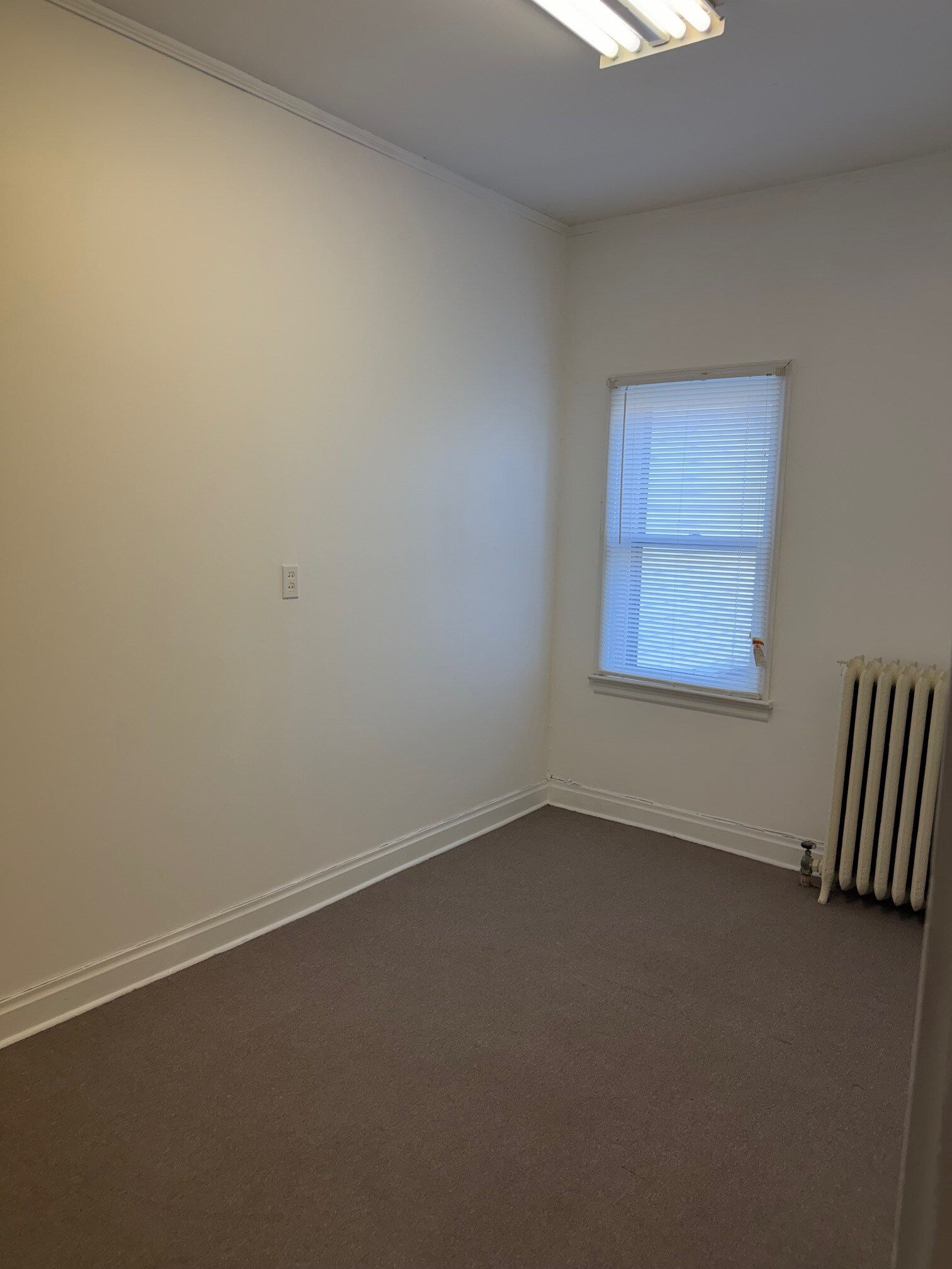 314-318 E Court St, Washington Court House, OH for lease Interior Photo- Image 1 of 13