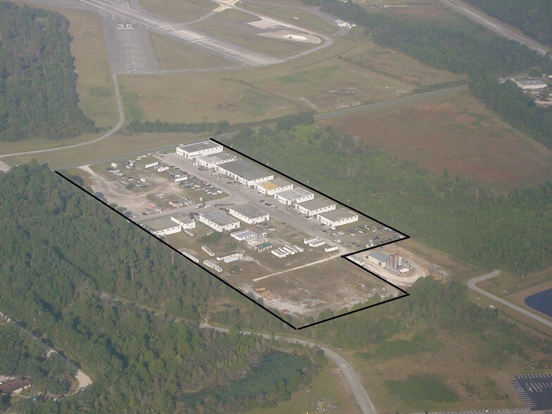 701 N Moody Rd, Palatka, FL à louer - Photo principale - Image 2 de 4