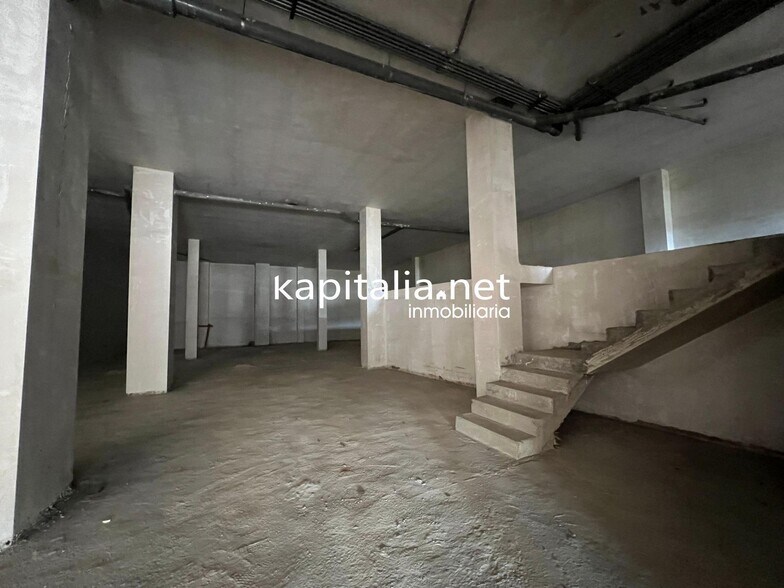 Commerce de détail dans Ontinyent, Valencia à vendre - Photo du bâtiment - Image 2 de 7