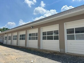441 Clover Mill Rd, Exton, PA for lease Building Photo- Image 2 of 5