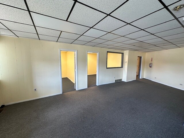 179-181 S Northwest Hwy, Cary, IL à louer - Photo du bâtiment - Image 3 de 12