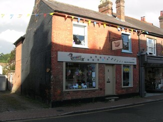 Plus de détails pour 67 High St, Great Missenden - Bureau à louer