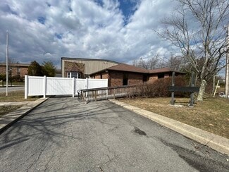 Plus de détails pour 198 George St, Beckley, WV - Médical à louer