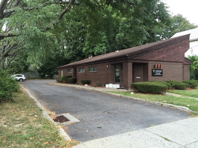 More details for 149 S Grand Ave, Poughkeepsie, NY - Office for Sale