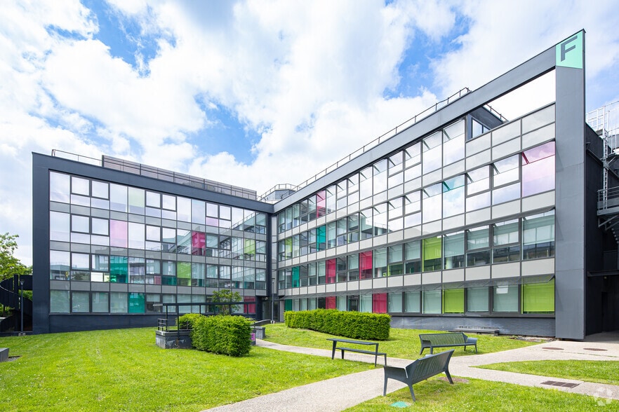 1 Bis Rue Du Petit-Clamart, Vélizy-Villacoublay à louer - Photo principale - Image 1 de 2