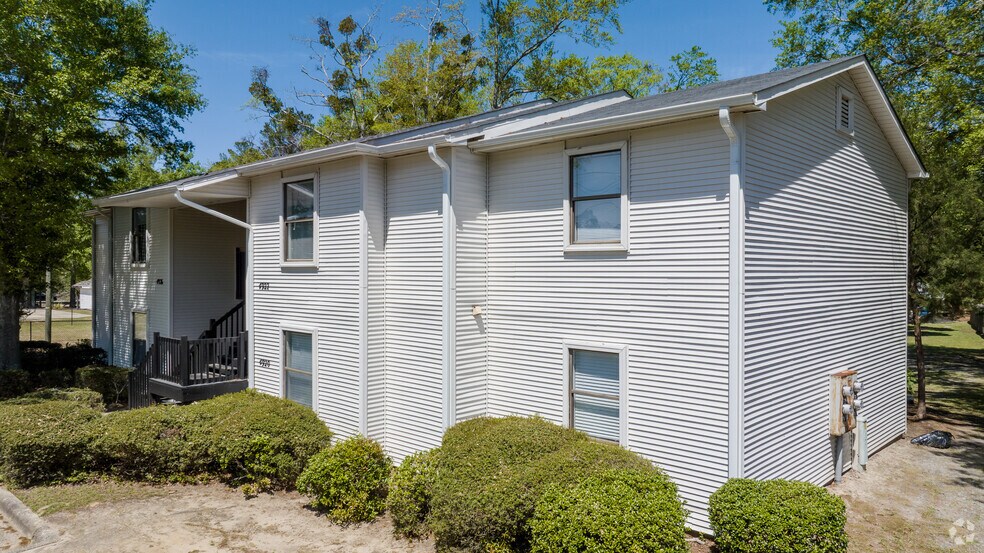 4029 Professional Dr, Hope Mills, NC à vendre - Photo du bâtiment - Image 3 de 33
