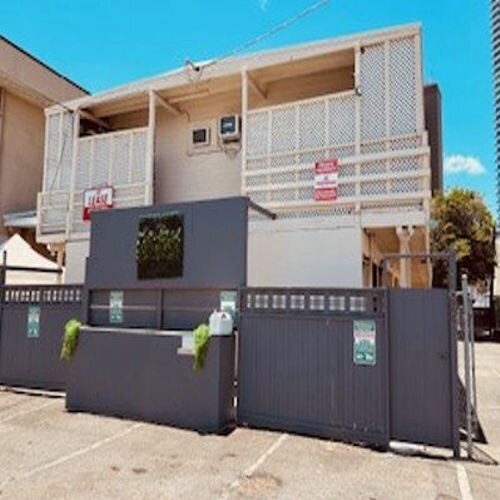 1693 Kalauokalani Way, Honolulu, HI à louer - Photo du bâtiment - Image 2 de 9