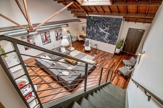 1046 Princeton Dr, Venice, CA à louer Photo du bâtiment- Image 1 de 34