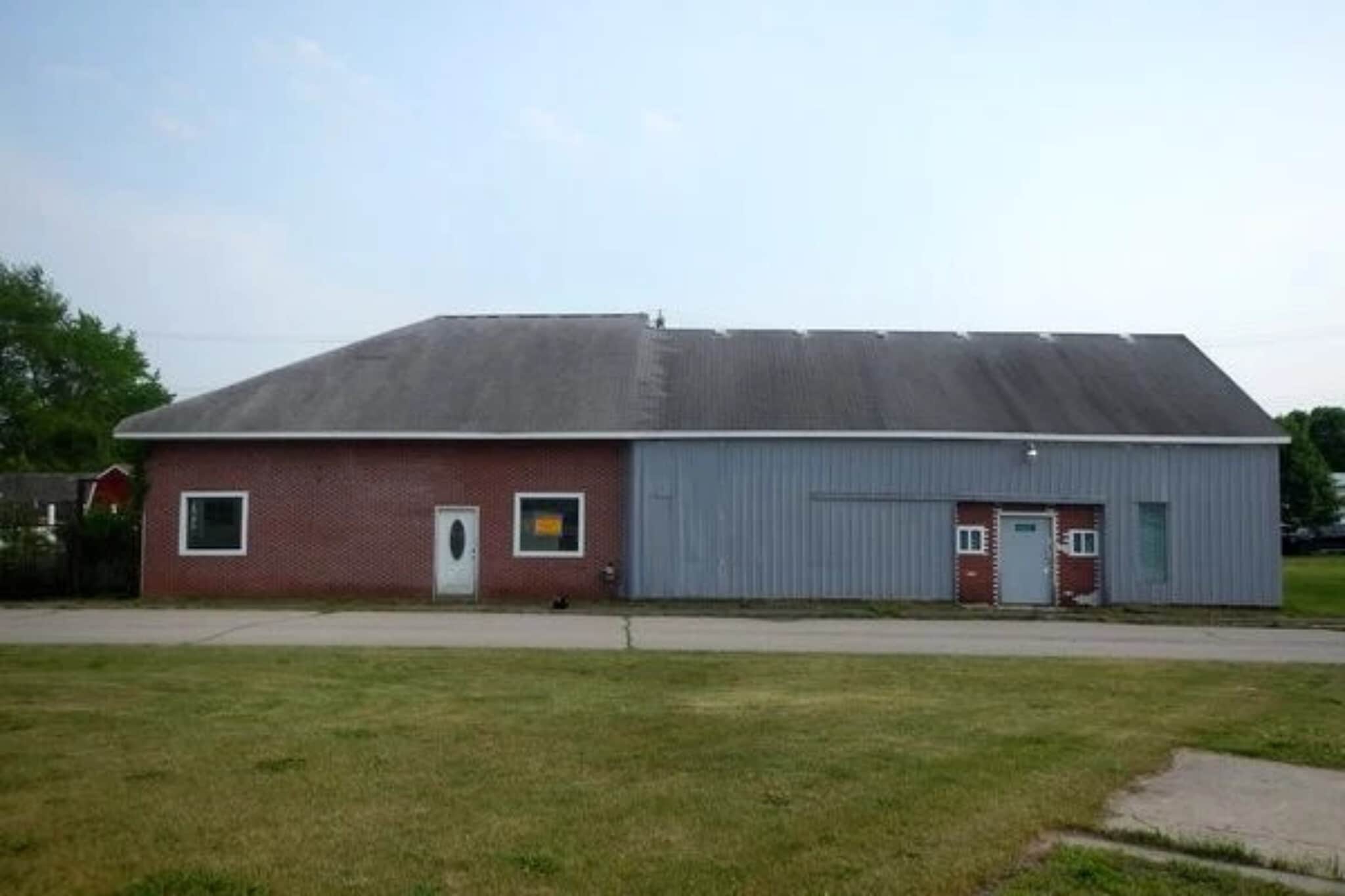 4225 East St, Akron, MI à vendre Photo principale- Image 1 de 49