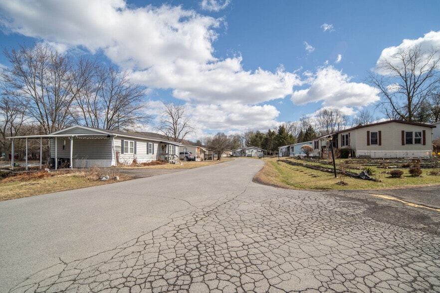 Graduate Drive, Ithaca, NY for sale - Primary Photo - Image 2 of 25