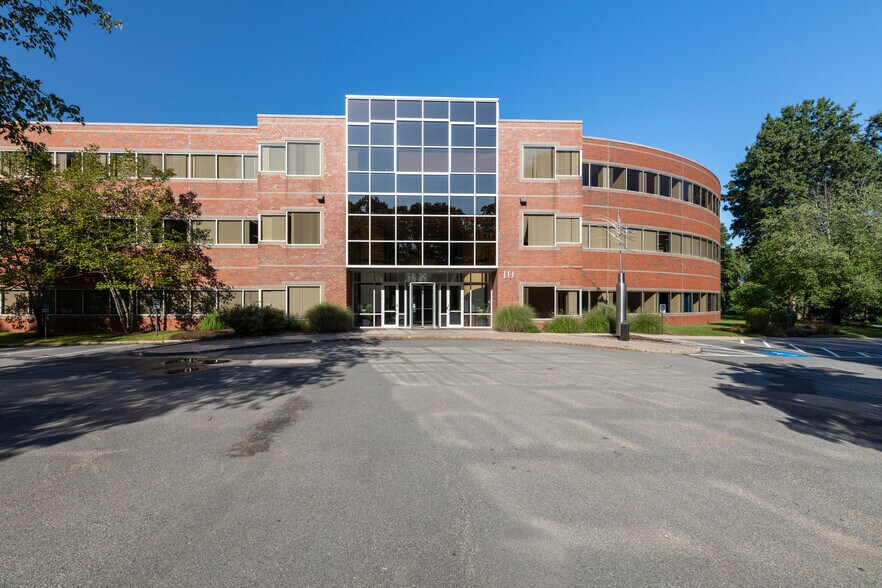 10 New England Business Ctr, Andover, MA à louer - Photo du bâtiment - Image 2 de 12