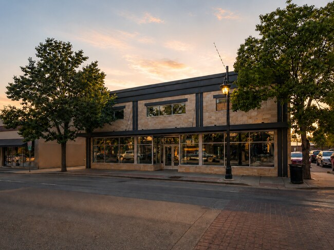 Plus de détails pour 7674 Main St, Midvale, UT - Bureau/Commerce de détail à louer